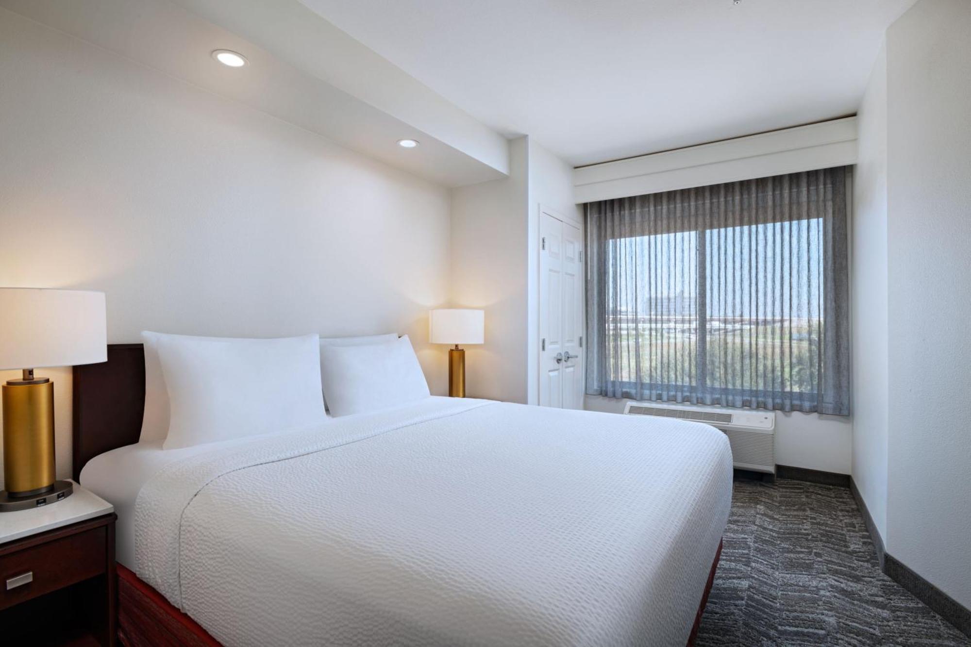 สปริงฮิลล์ สวีท ดัลลัส ฟอร์ตเวิร์ธ แอร์พอร์ต อีสต์ ลาส คอลินัส เออร์วิง Hotel ภายนอก รูปภาพ